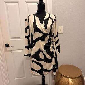 H&M Women's Multi and Black Dress